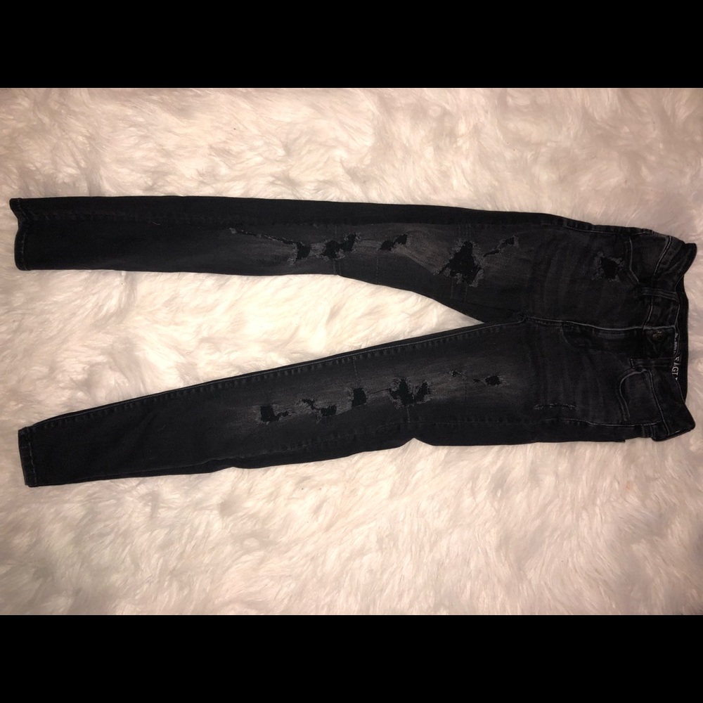 Ripped jeans